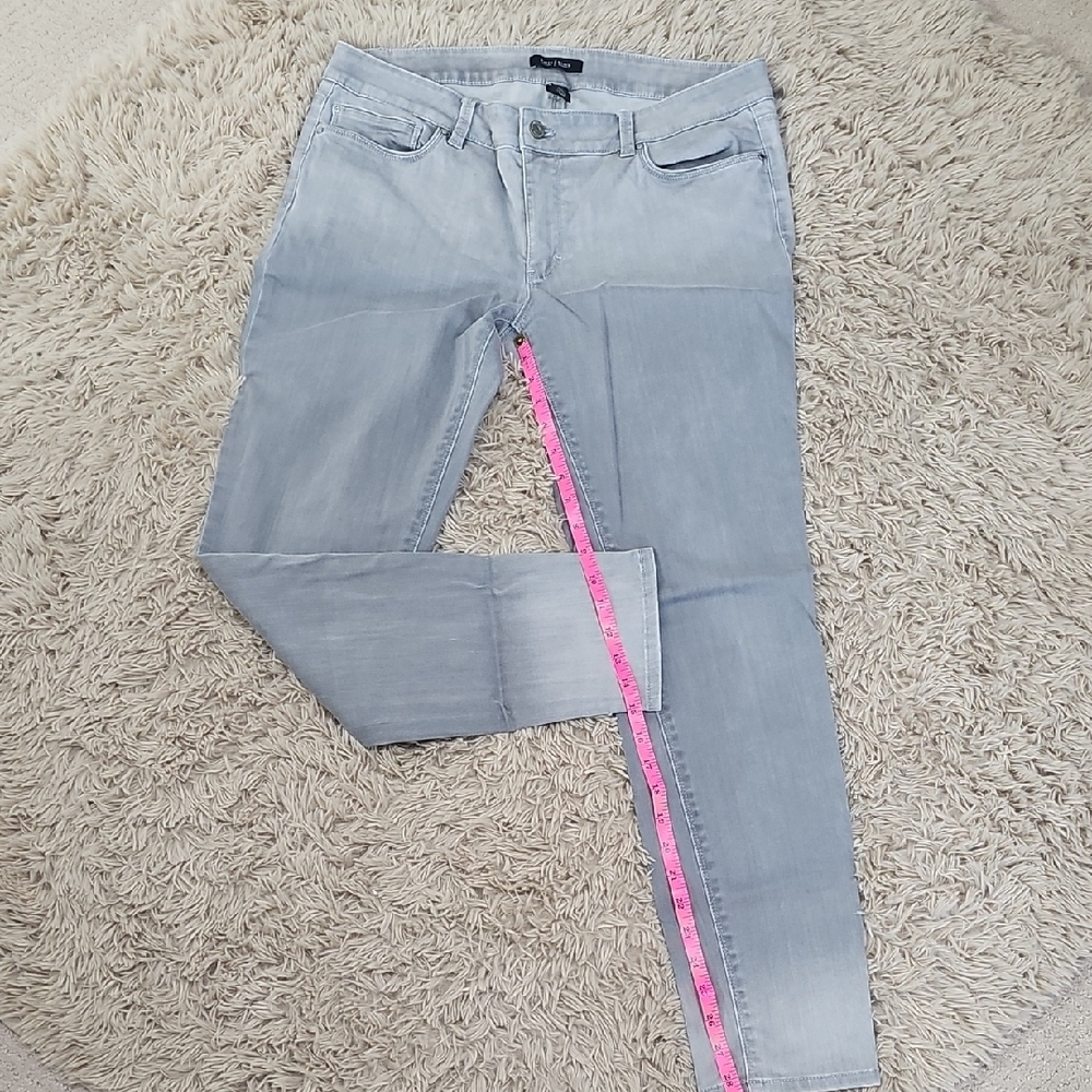 White House Black Market Light Gray Skinny Jeans, 12Reg